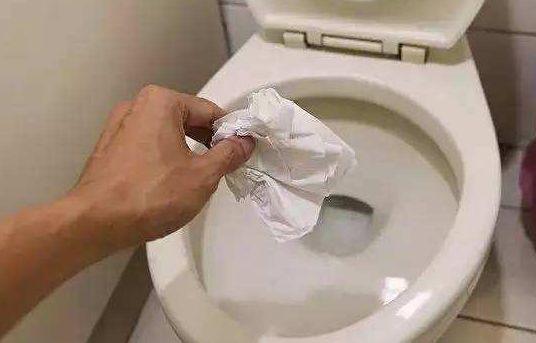 卫生纸与口腔用品处理指南 告别厕所异味的正确做法